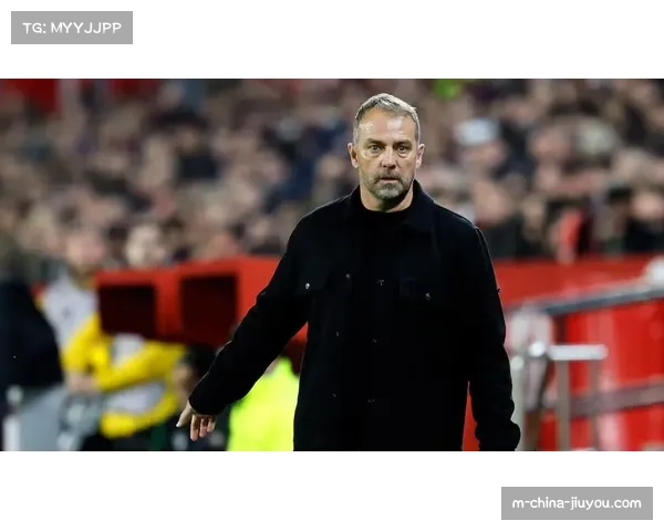 巴萨少一人作战困境：库瓦尔西红牌后弗里克战术调整空间受限